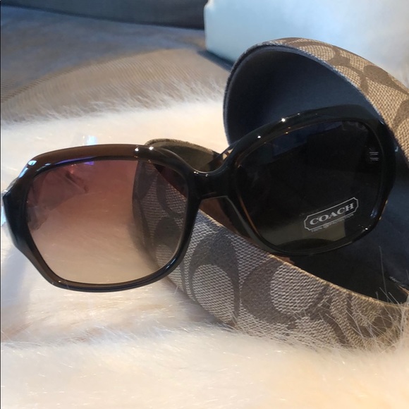 Coach sunglasses - Picture 4 of 5